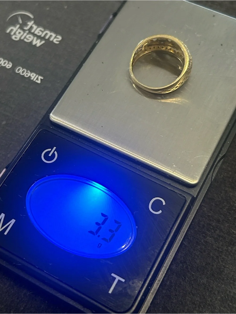 14K yellow gold diamond ring